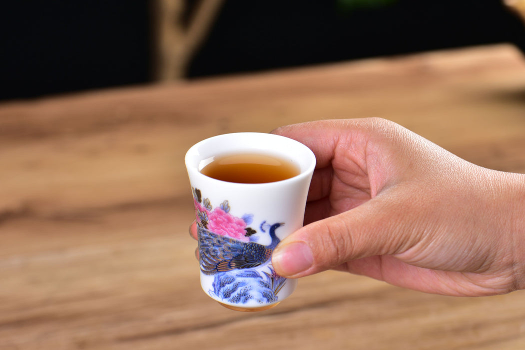 Mutton Fat Ice Jade "Peacock Pageantry" Tea Cup