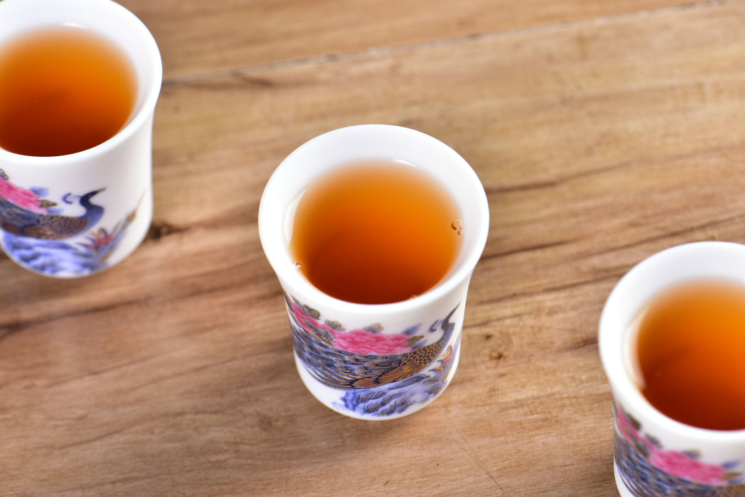 Mutton Fat Ice Jade "Peacock Pageantry" Tea Cup
