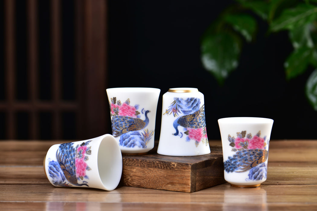 Mutton Fat Ice Jade "Peacock Pageantry" Tea Cup