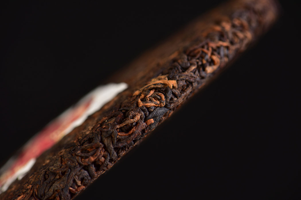 2025 Yunnan Sourcing "Peerless Red Label" Ripe Pu-erh Tea Cake | Yunnan Sourcing Tea Shop