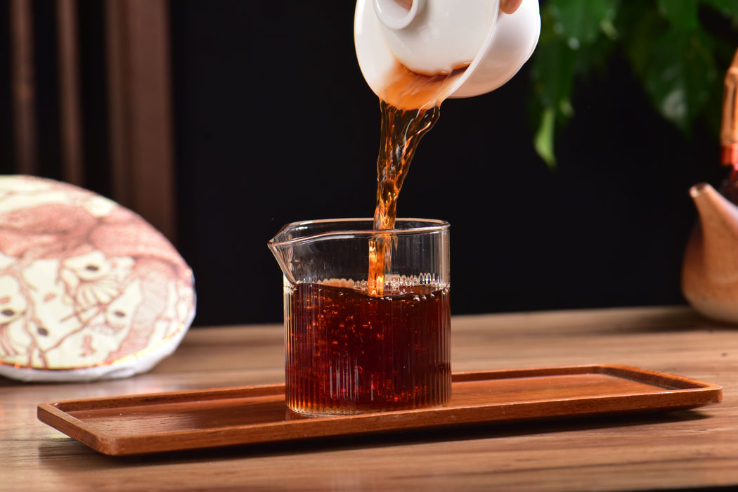 2025 Yunnan Sourcing "Peerless Gold Label" Ripe Pu-erh Tea Cake | Yunnan Sourcing Tea Shop