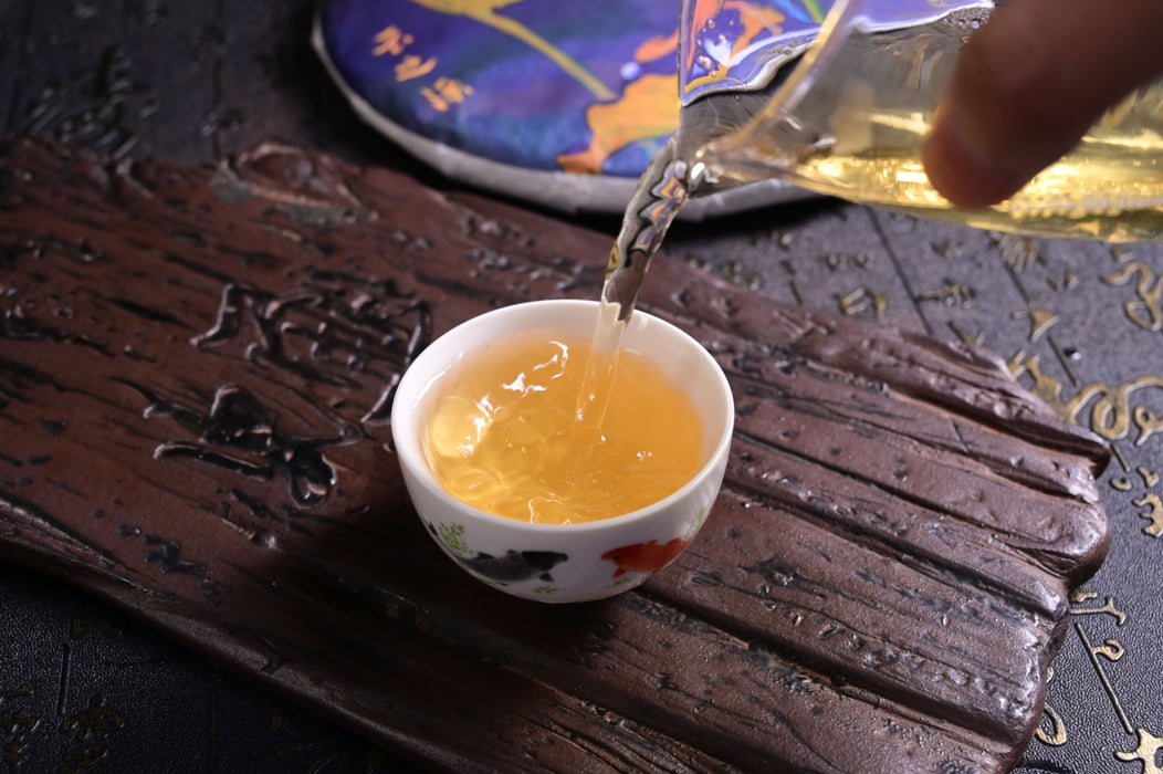 2025 Yunnan Sourcing "Bang Wai Mountain" Raw Pu-erh Tea Cake | Yunnan Sourcing Tea Shop