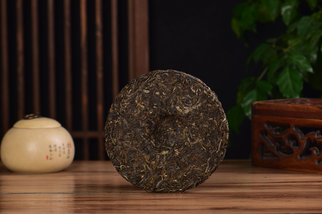 2014 Yun He Zhen "Wu Liang Ancient Rhyme" Raw Pu-erh Tea Cake | Yunnan Sourcing Tea Shop