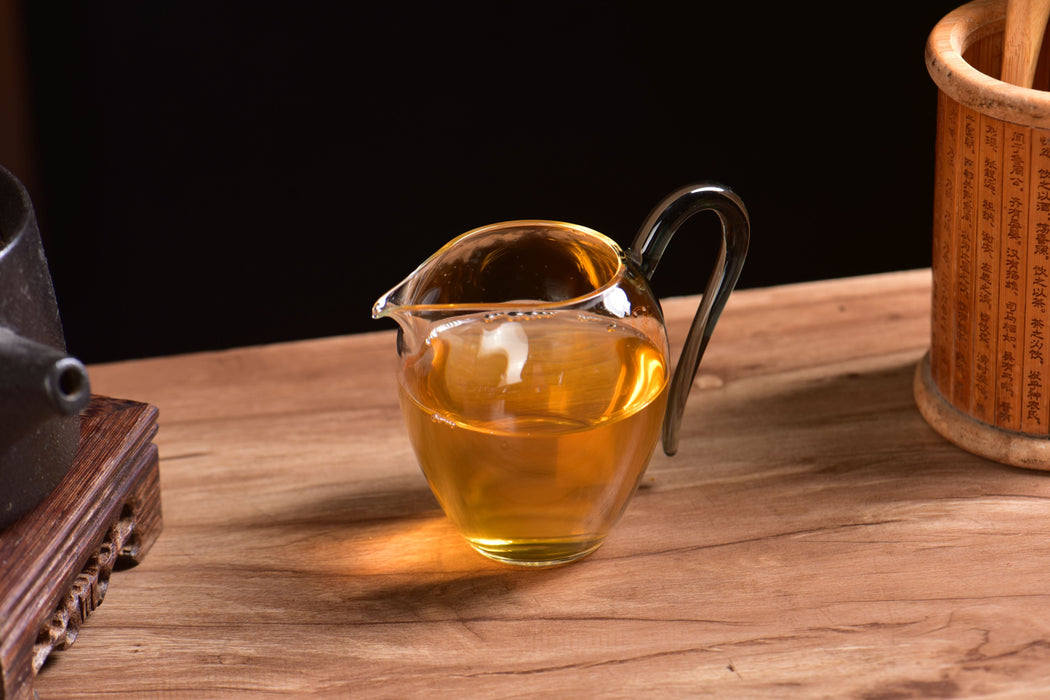 Clear Flow Mini Glass Cha Hai for Gongfu Cha | Yunnan Sourcing Tea Shop