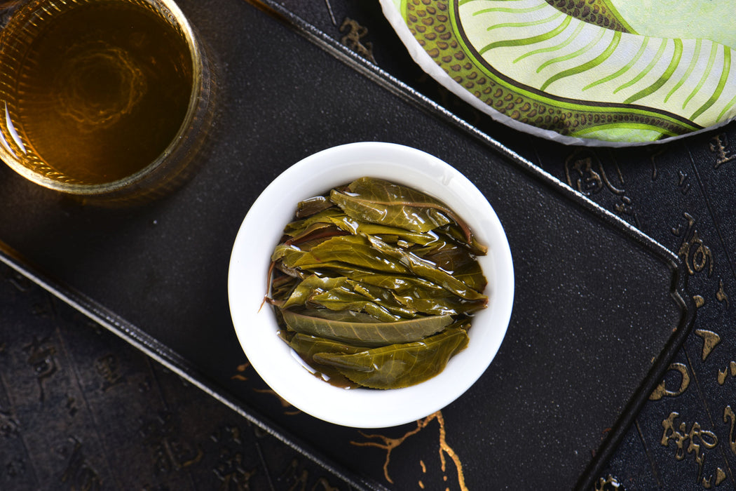 2025 Yunnan Sourcing "Autumn Huang Shan Gu Shu" Old Arbor Raw Pu-erh Tea Cake | Yunnan Sourcing Tea Shop