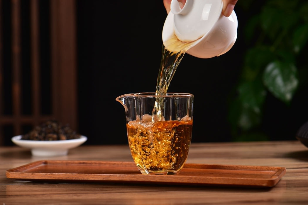 Yunnan "Eastern Beauty" Taiwan Varietal Oolong Tea | Yunnan Sourcing Tea Shop