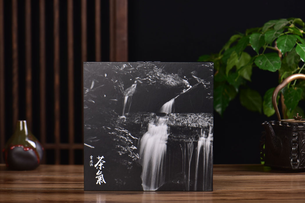 2025 Yunnan Sourcing "Cha Qi" Raw Pu-erh Tea Cake | Yunnan Sourcing Tea Shop