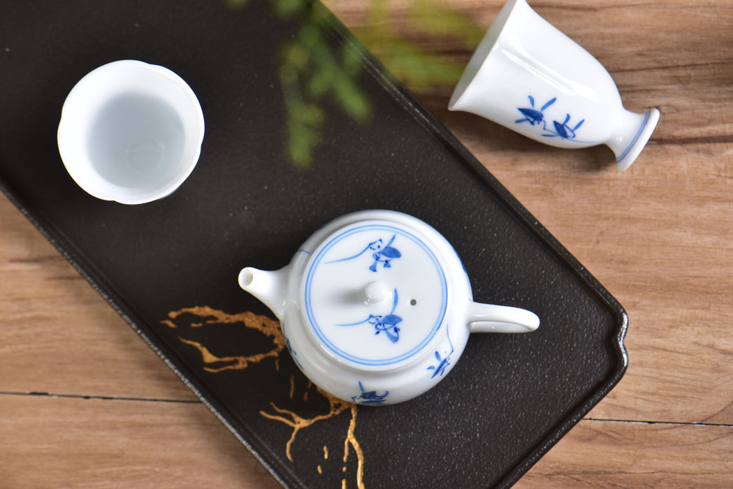 Blue Orchid Pedestal Jingdezhen Porcelain Teapot and Cups Set | Yunnan Sourcing Tea Shop