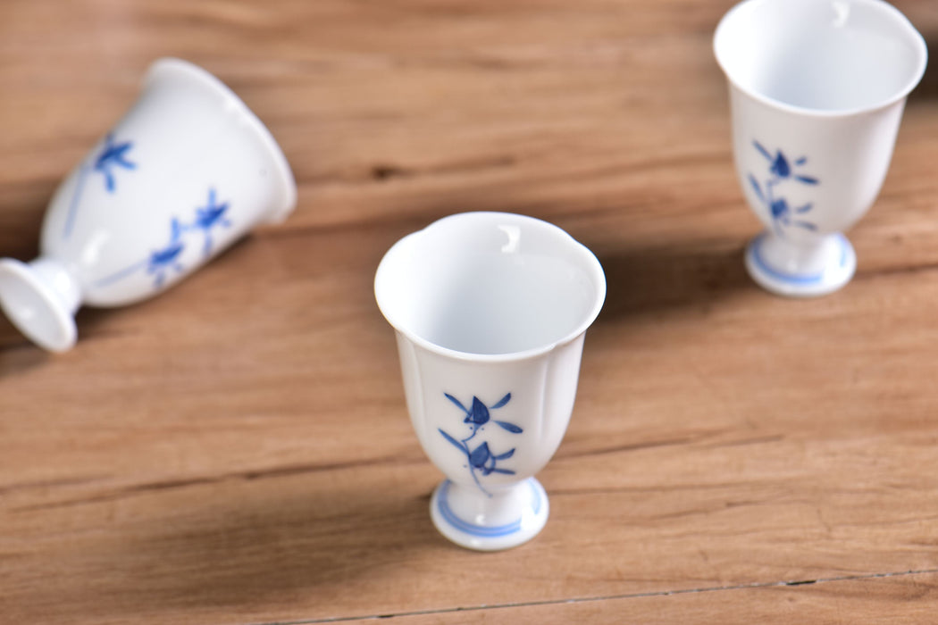 Blue Orchid Pedestal Jingdezhen Porcelain Teapot and Cups Set | Yunnan Sourcing Tea Shop