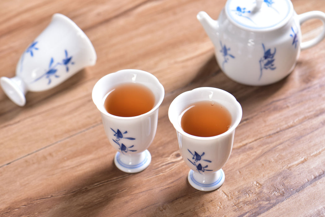 Blue Orchid Pedestal Jingdezhen Porcelain Teapot and Cups Set | Yunnan Sourcing Tea Shop