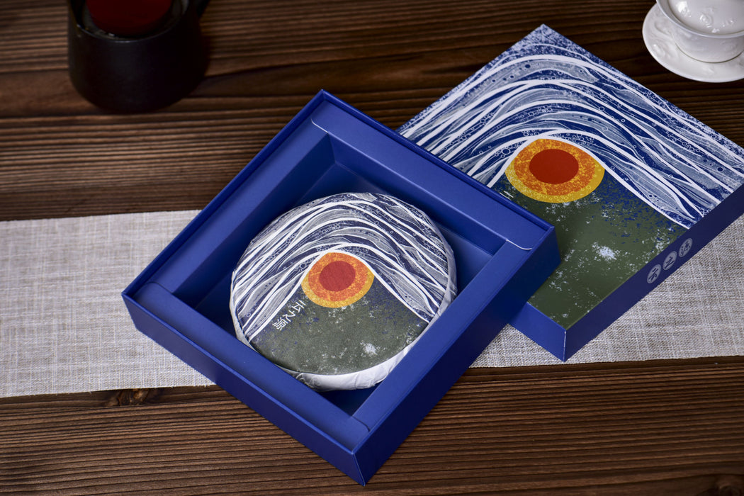 2026 Yunnan Sourcing “Radiant” Raw Pu-erh Tea Cake | Yunnan Sourcing Tea Shop