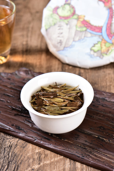 2024 Yunnan Sourcing "Mengku Gu Shu Bai Cha" White Tea Cake