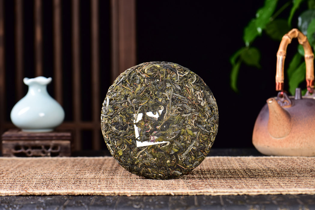 2024 Yunnan Sourcing "San Ke Shu" Old Arbor Raw Pu-erh Tea Cake