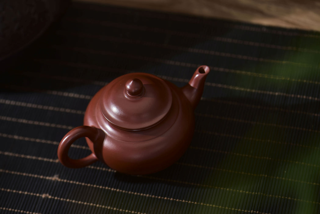 Da Hong Pao Clay "Xiao Ying Hu" Yixing Teapot * 115ml