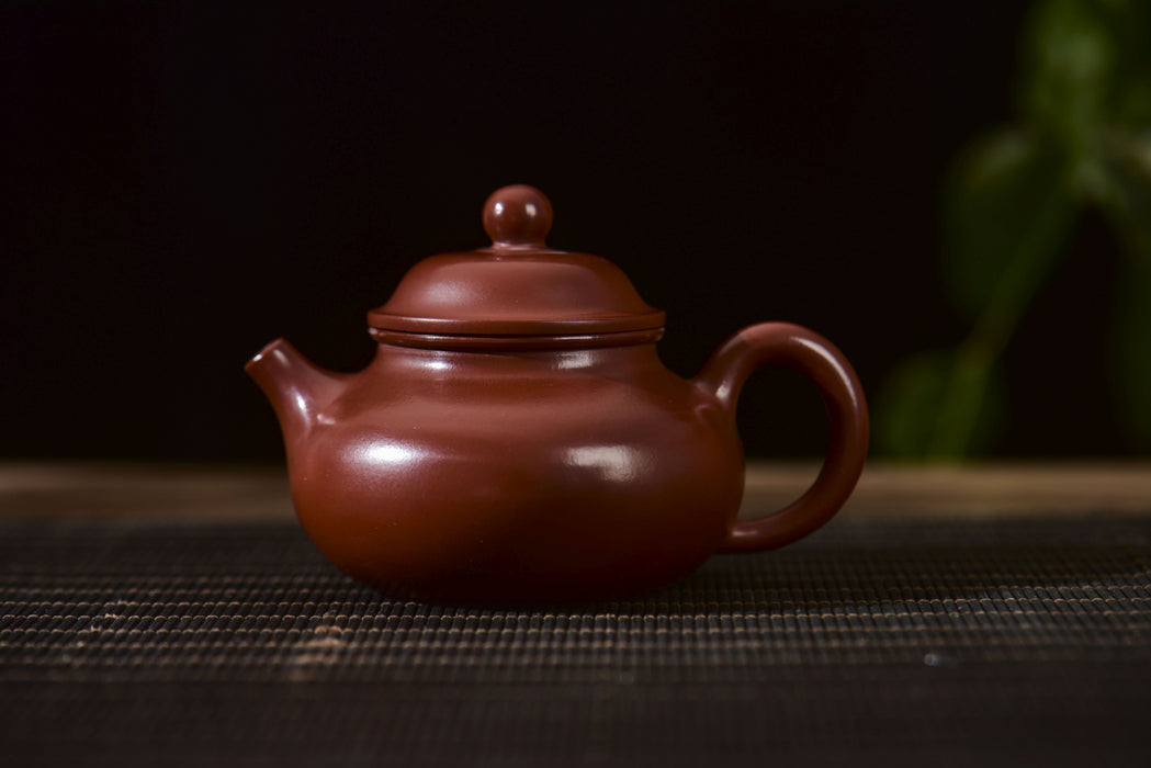 Da Hong Pao Clay "Rong Tian" Yixing Teapot * 110ml