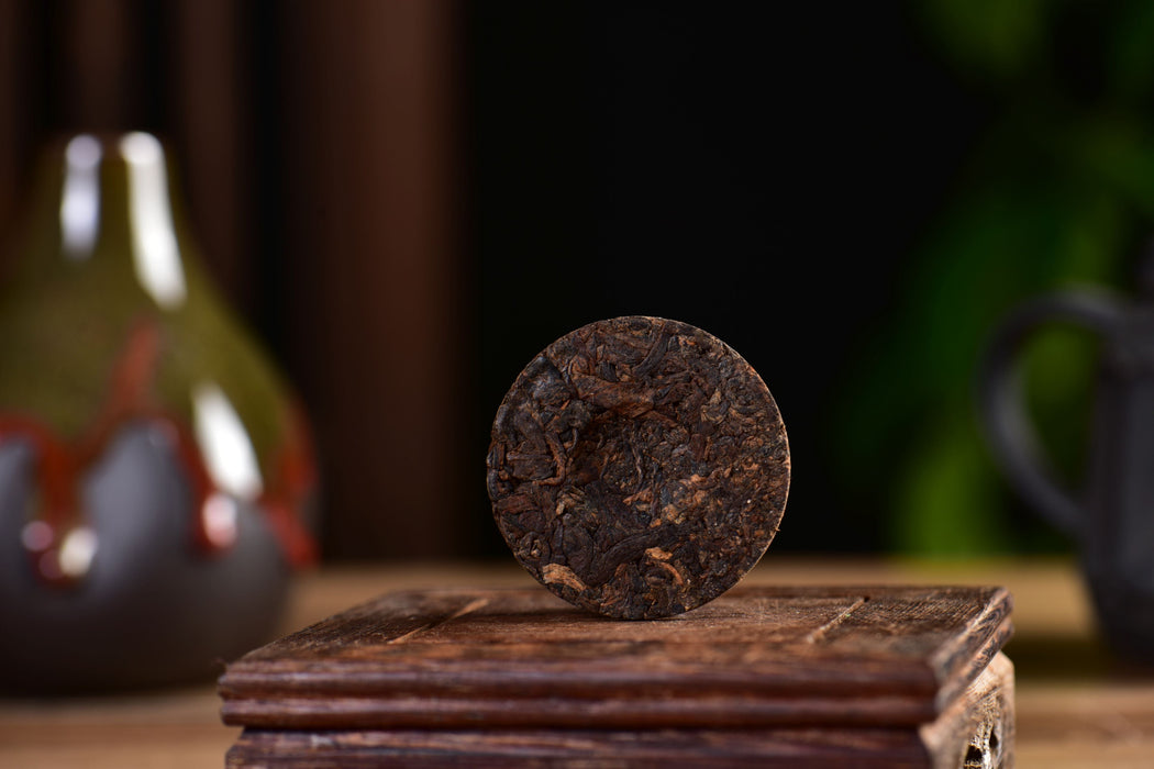 2026 Yunnan Sourcing "Year of the Horse" Ripe Pu-erh Tea Mini Cake | Yunnan Sourcing Tea Shop