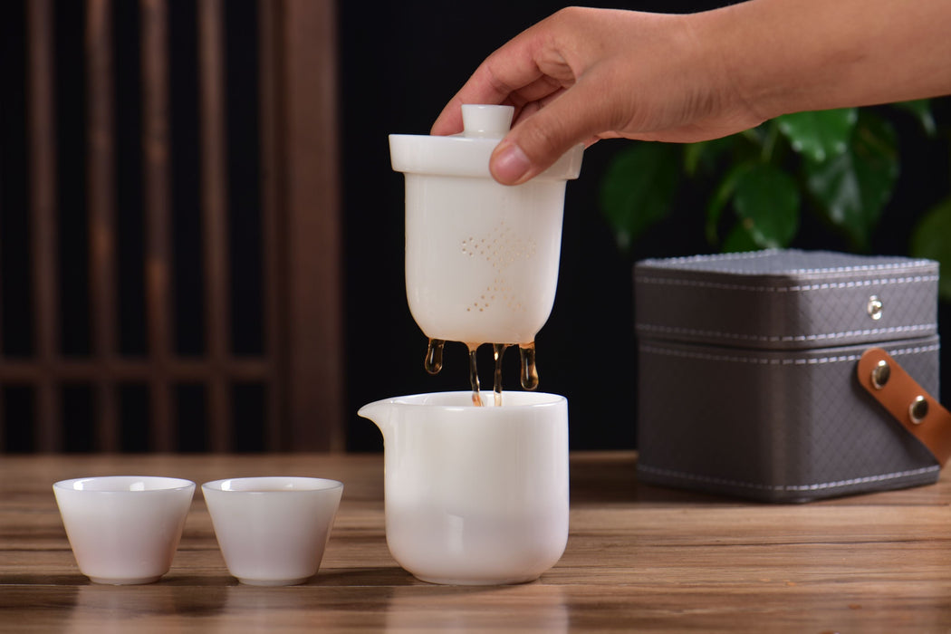 Ice Jade Porcelain Easy Gaiwan and Cups Tea Set | Yunnan Sourcing Tea Shop