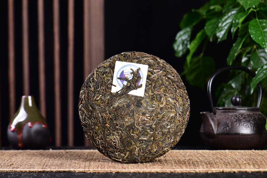 2024 Yunnan Sourcing "Meng Zhu Da Shan" Old Arbor Raw Pu-erh Tea Cake