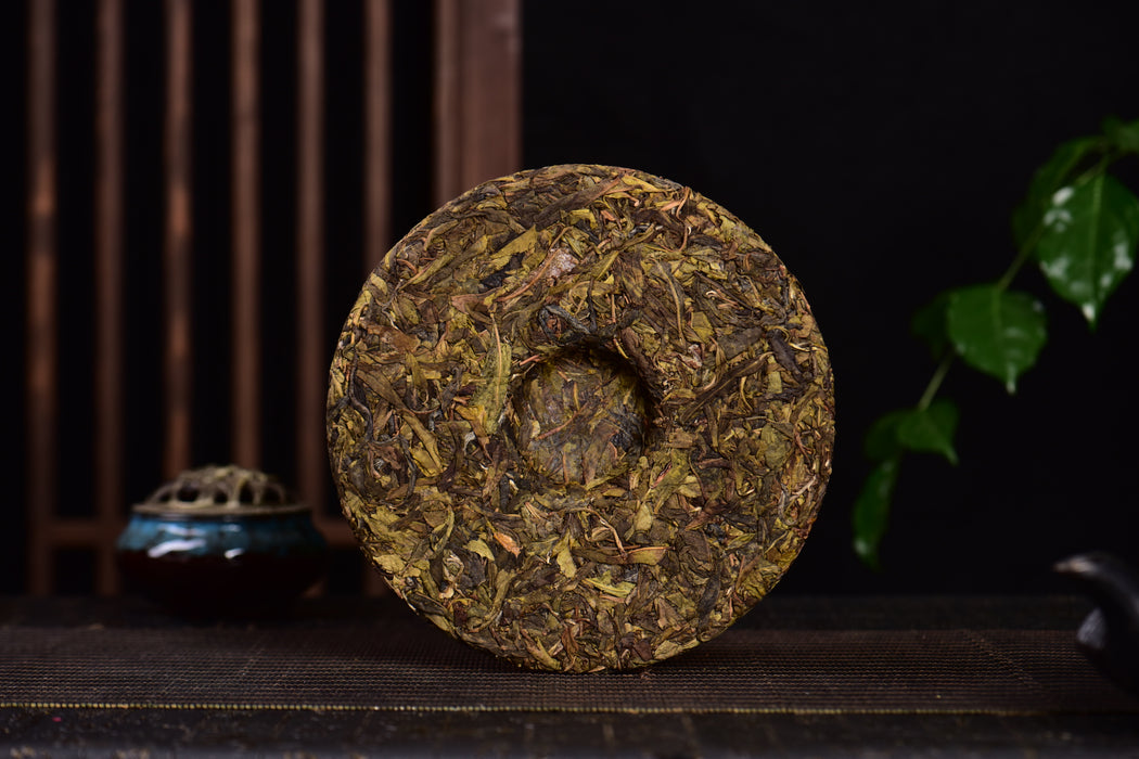 2024 Yunnan Sourcing "Spring Morning" Raw Pu-erh Tea Cake