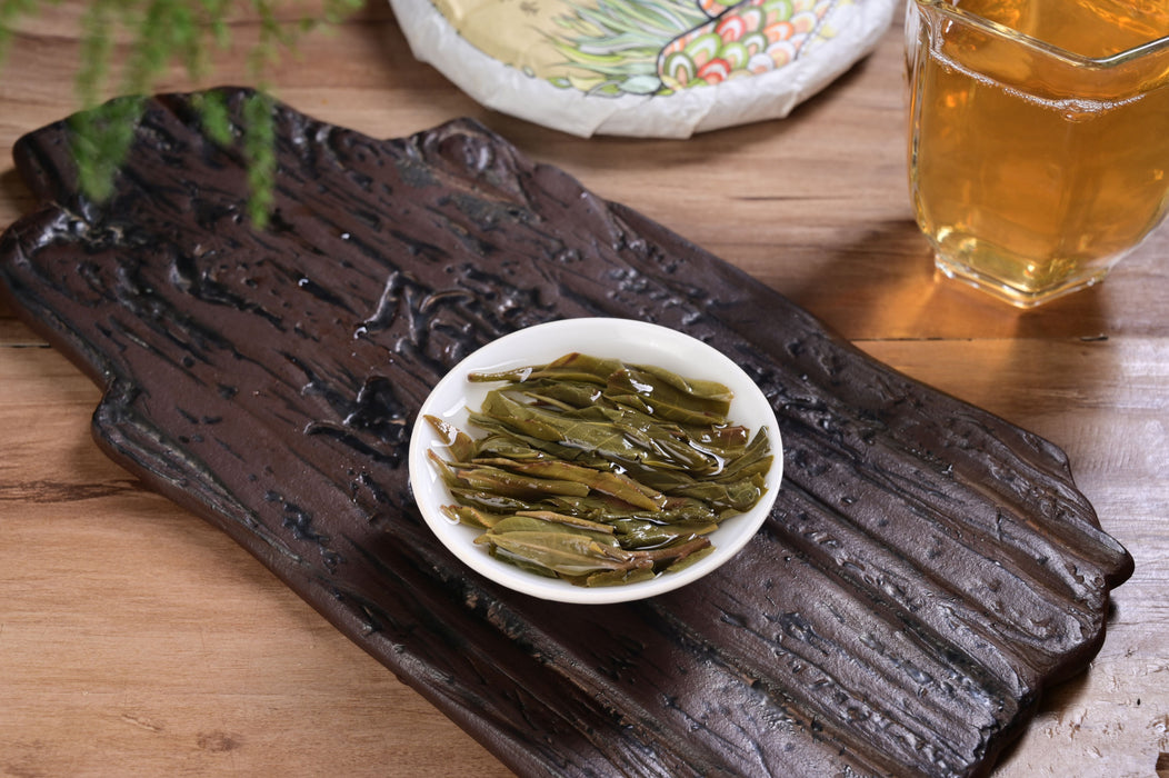 2025 Yunnan Sourcing "Ge Deng" Ancient Arbor Raw Pu-erh Tea Cake | Yunnan Sourcing Tea Shop