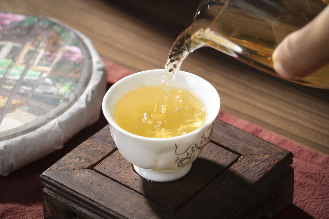2026 Yunnan Sourcing "Jiu Tai Po" Old Arbor Raw Pu-erh Tea Cake