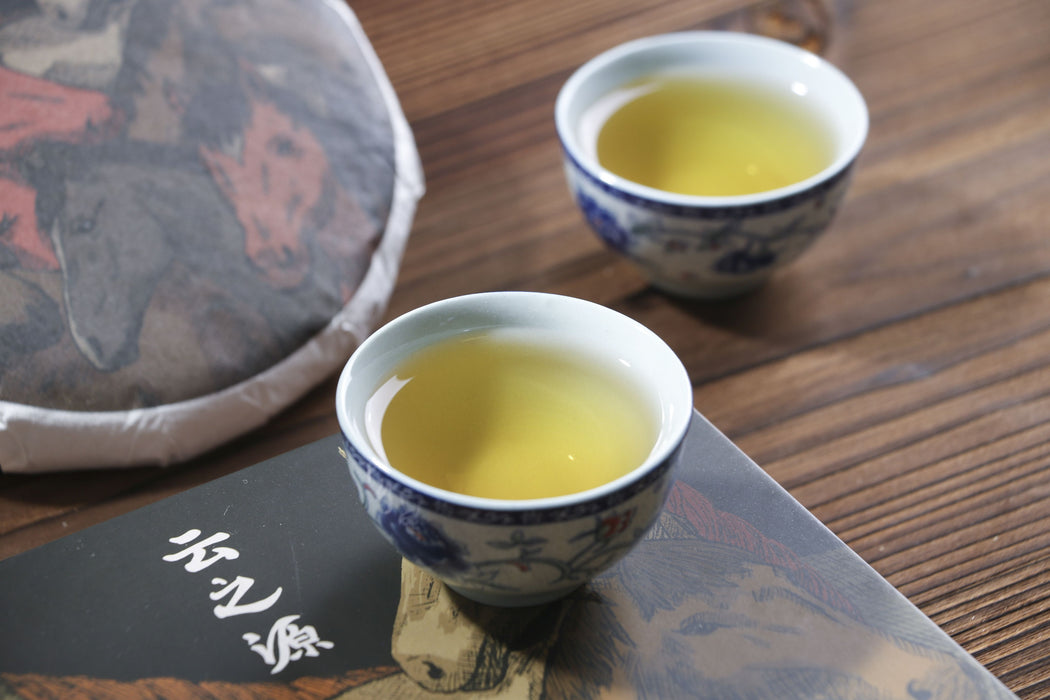 2026 Yunnan Sourcing "Huang Shan Gu Shu" Old Arbor Raw Pu-erh Tea Cake