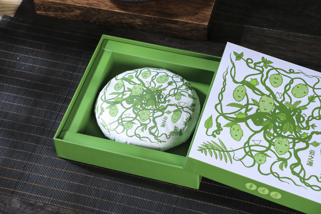 2026 Yunnan Sourcing "Purple White Tea" of Yong De Tea Cake