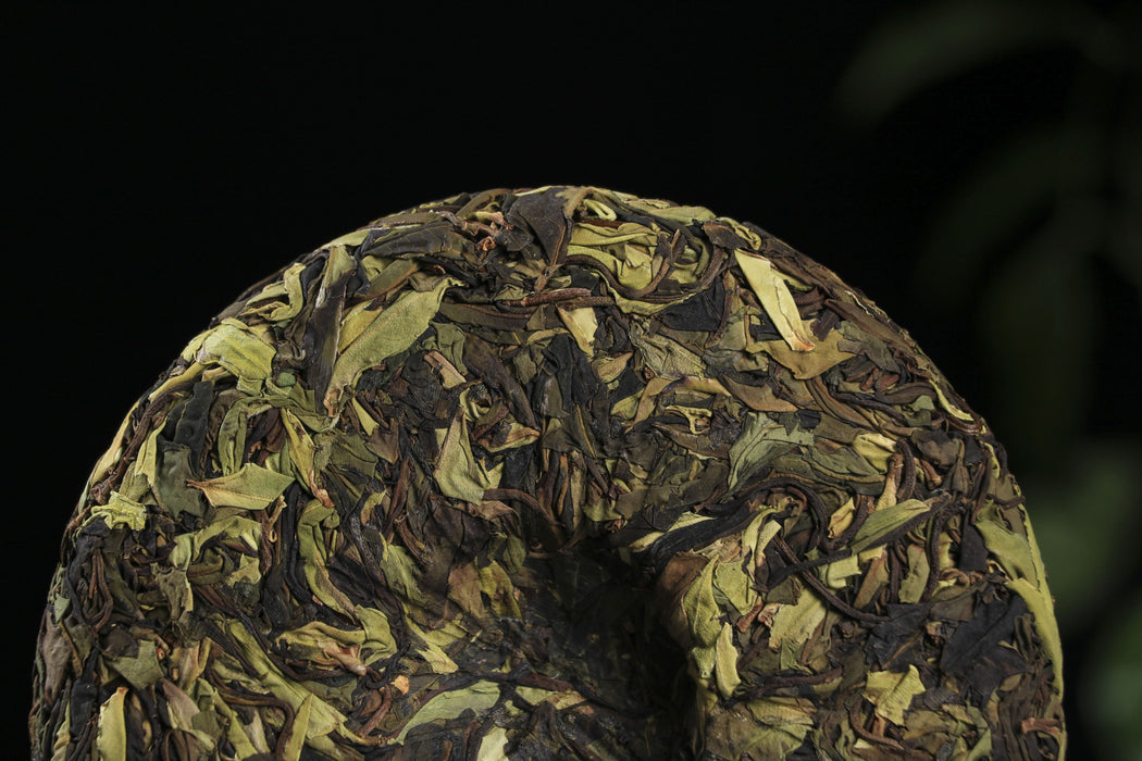 2026 Yunnan Sourcing "Purple White Tea" of Yong De Tea Cake