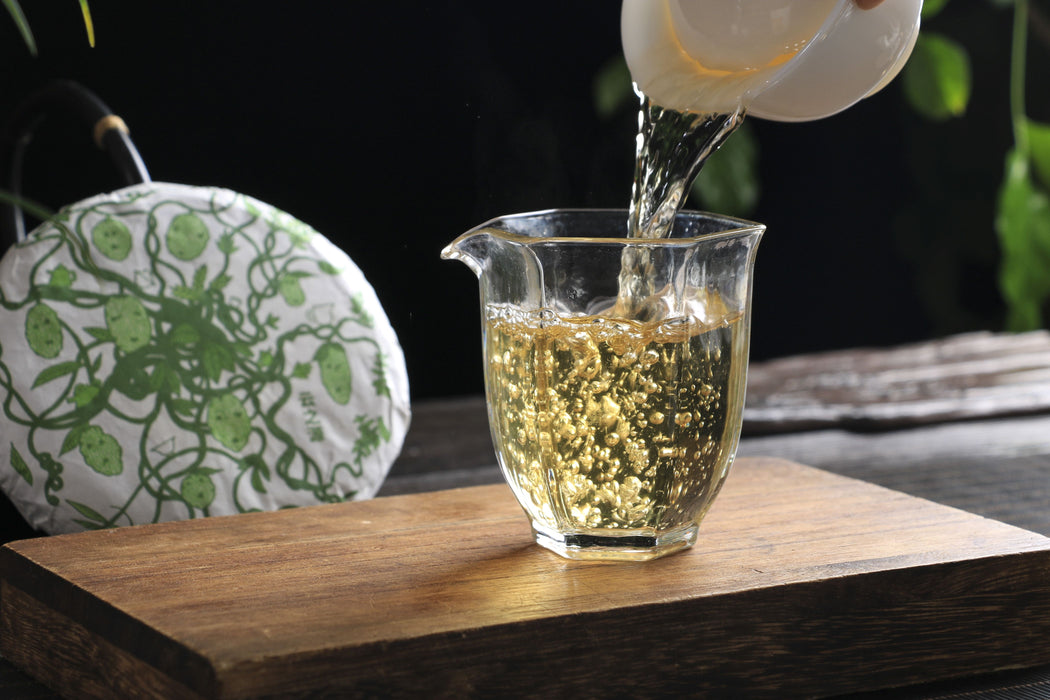 2026 Yunnan Sourcing "Purple White Tea" of Yong De Tea Cake