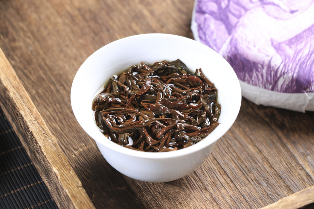 2026 Yunnan Sourcing "Wild Purple Black" of Yong De Tea Cake