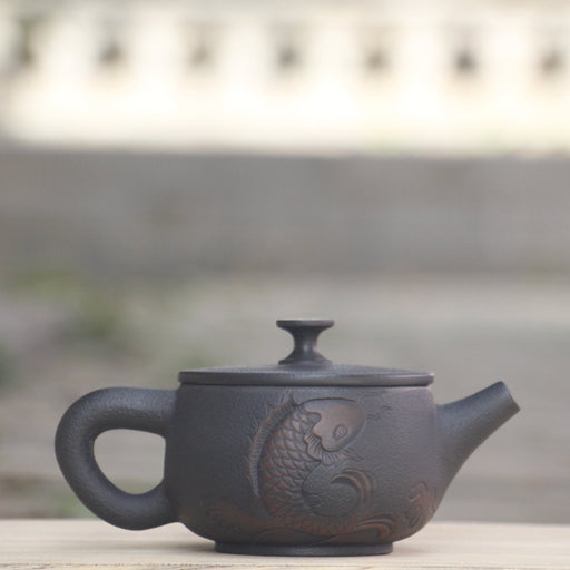 Jian Shui Clay "Fish" Teapot by Zhang Quan Sheng | Yunnan Sourcing Tea Shop
