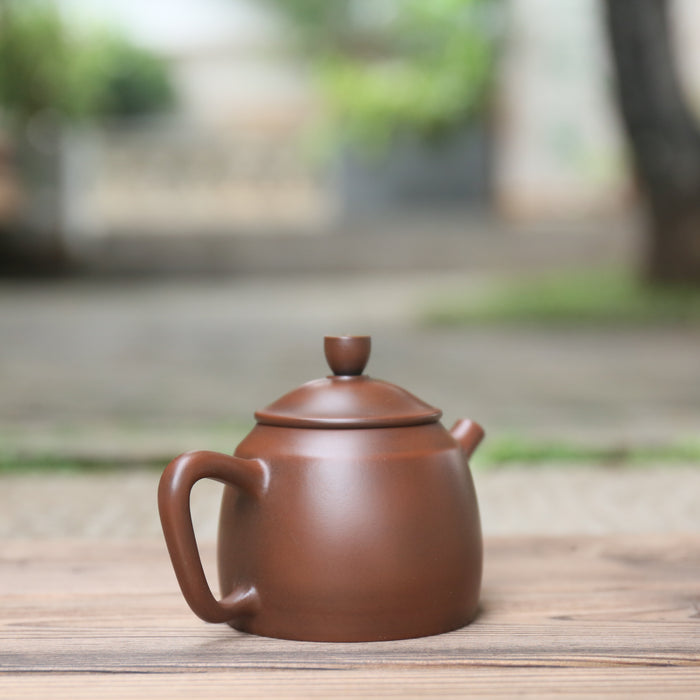 Jian Shui Clay "Gu Cang Hu" Teapot by Su Mo