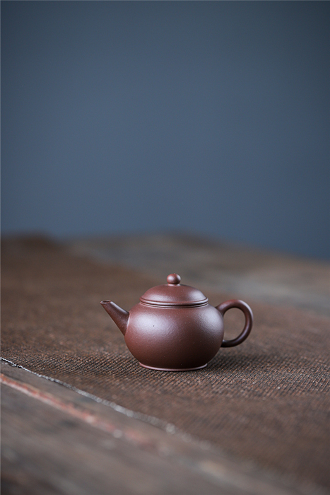 Lao Zi Ni "Shui Ping" Yixing Teapot * 90ml