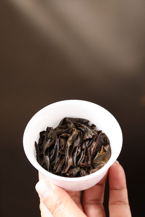 Wu Yi Shan “Purple Rose” Zi Mei Gui Rock Oolong Tea