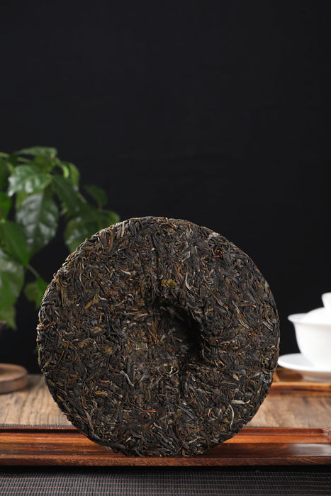 2021 Yunnan Sourcing "Roots" Raw Pu-erh Tea Cake