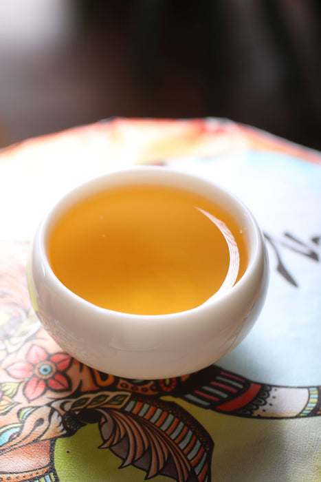 2021 Yunnan Sourcing "Ku Zhu Shan" Raw Pu-erh Tea Cake