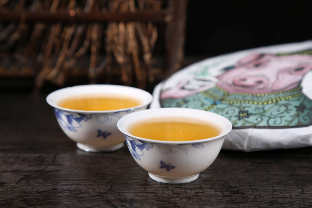 2019 Yunnan Sourcing "Jiu Tai Po" Old Arbor Raw Pu-erh Tea Cake