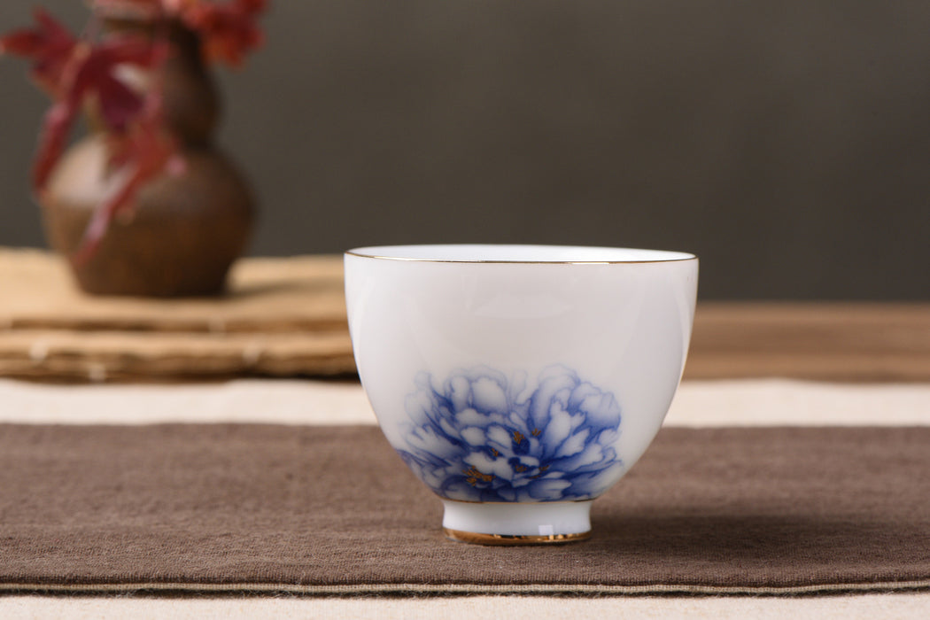 Jingdezhen Porcelain "Chinese Opera" 80ml * Set of 2 - Yunnan Sourcing Tea Shop
