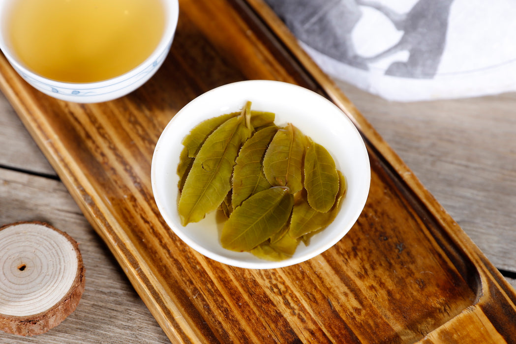 2018 Yunnan Sourcing "Nan Ban Qing Village" Raw Pu-erh Tea Cake