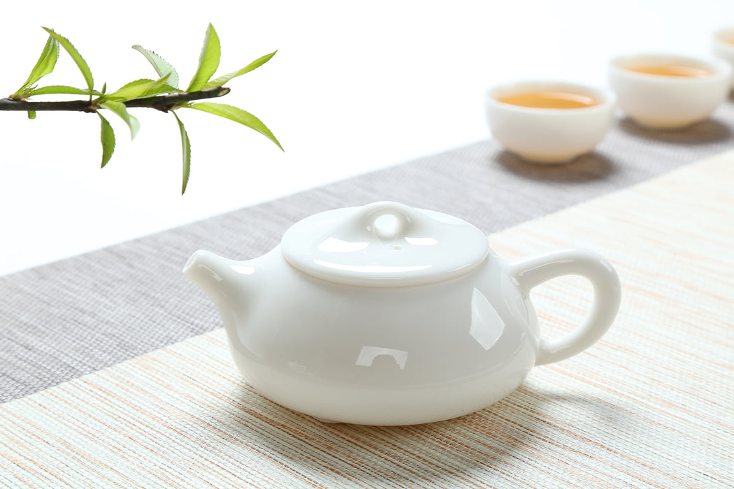 De Hua Jade Porcelain "Yu Ci" White Shi Piao Teapot * 180ml