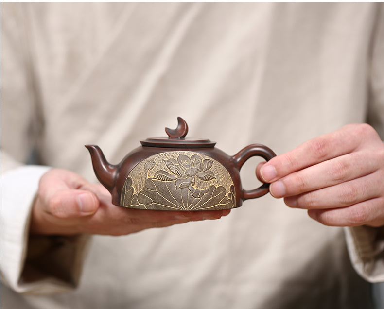 Qin Zhou Clay Half Moon Teapot "Lotus Pond" by Yuan Chan Jie