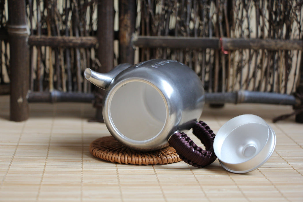 Pure Silver 999 "Mei Ren Jian" Teapot * 200ml