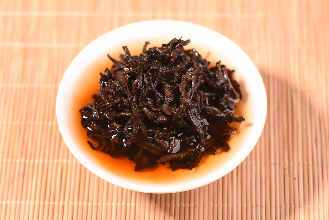 2004 "Chen Xiang Zhuan" Menghai Ripe Pu-erh Tea Brick