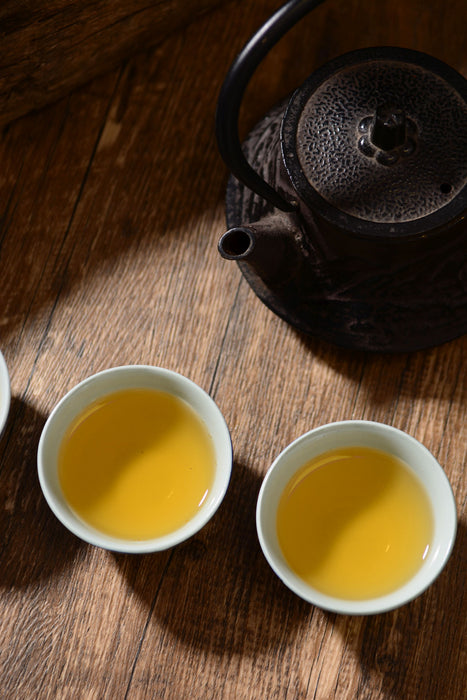 2019 Yunnan Sourcing "Autumn Nan Po Zhai" Ancient Arbor Raw Pu-erh Tea Cake
