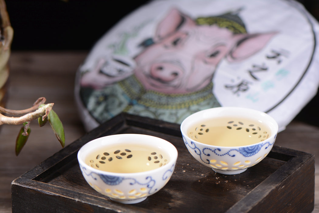 2019 Yunnan Sourcing "Ye Zhu Shan" Raw Pu-erh Tea Cake