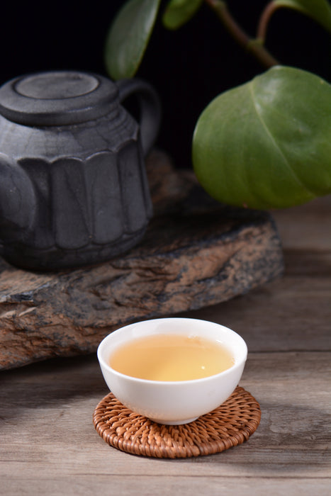 2019 Yunnan Sourcing "Pasha Mountain" Old Arbor Raw Pu-erh Tea Cake