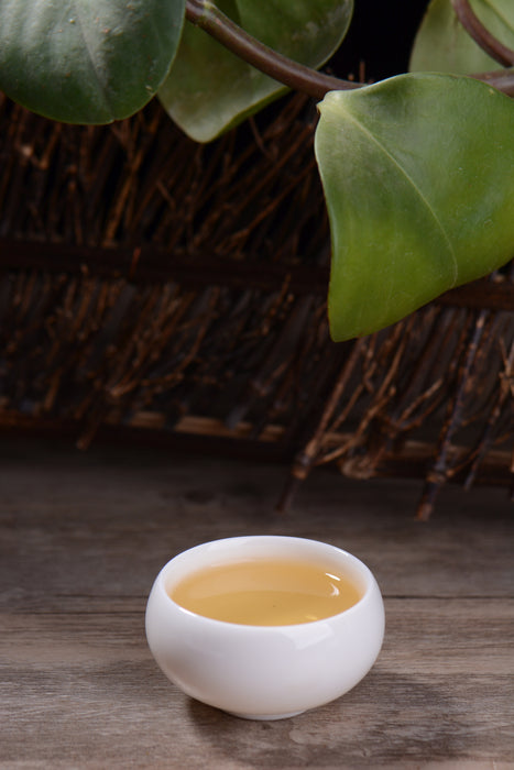 2019 Yunnan Sourcing "Bing Dao Lao Zhai" Raw Pu-erh Tea Cake