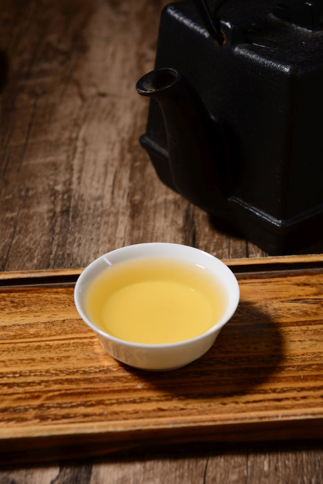 2019 Yunnan Sourcing "Autumn Bing Dao Lao Zhai" Raw Pu-erh Tea Cake
