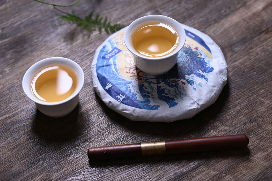 2022 Yunnan Sourcing "Man Zhuan" Old Arbor Raw Pu-erh Tea Cake