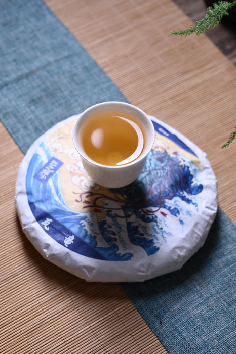 2022 Yunnan Sourcing "Wa Long Village" Ancient Arbor Raw Pu-erh Tea Cake